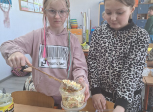 Świąteczna sałatka